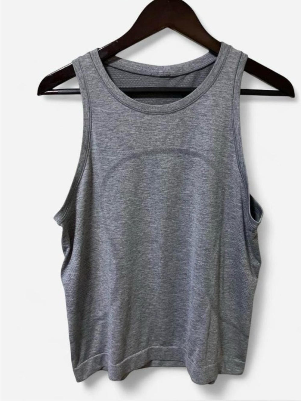 Lululemon Women's Sleeveless Heather Gray Tank Top Tag Removed